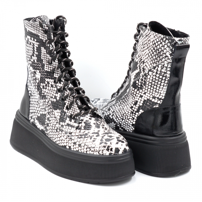 Ghete dama casual din piele naturala lacuita neagra si cu imprimeu alb cu negru cu varf rotund si talpa 5 cm 74721-24 [4]