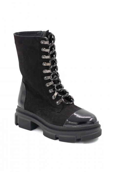 Cizme dama din piele naturala intoarsa si lacuita neagra cu varf rotund, talpa  4 cm si accesorii metalice 74920-24 [2]