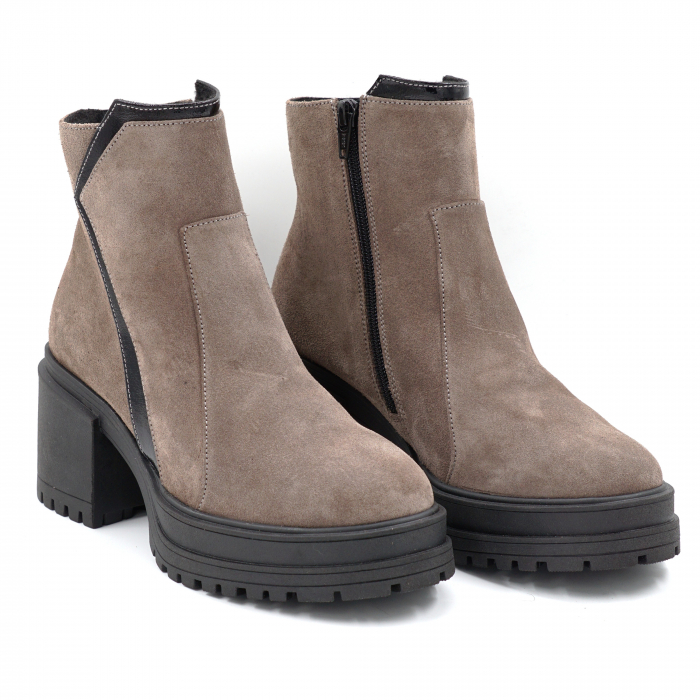 Ghete dama casual din piele naturala intoarsa grej si lac negru cu varf rotund si talpa 3 cm 76020-24 [3]
