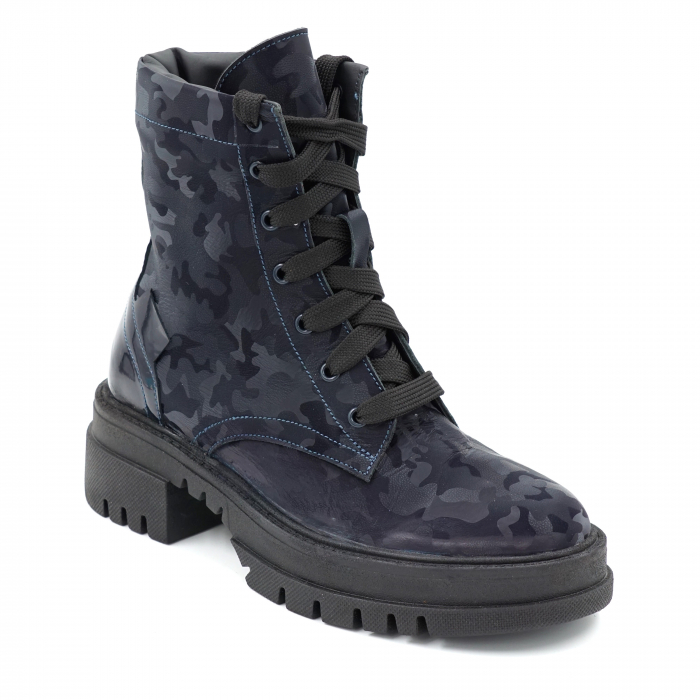 Ghete dama casual din piele naturala bleumaren cu imprimeu militar 3D si lac bleumaren cu varf rotund si talpa 4 cm 77821-23 [2]
