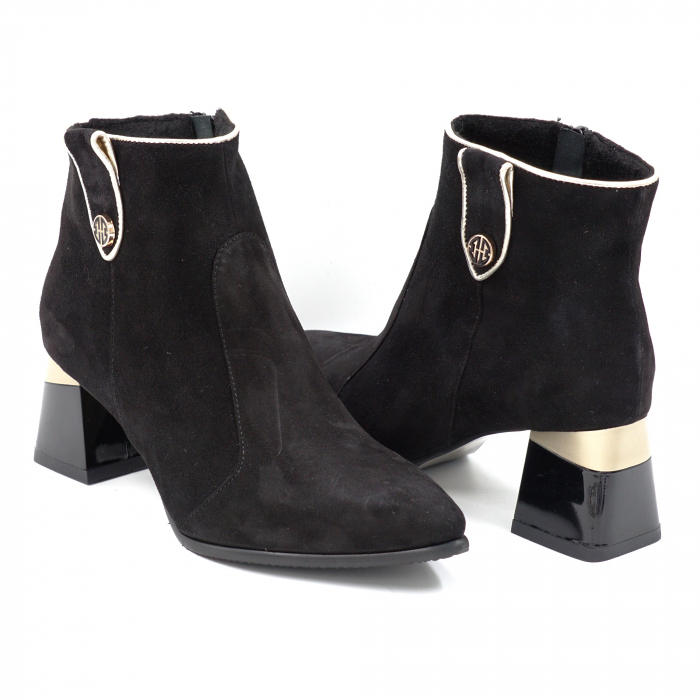 Ghete dama elegante din piele naturala intoarsa neagra si aurie cu accesoriu metalic, varf ascutit stileto si toc mic gros 5 cm 79119-1-24 [4]