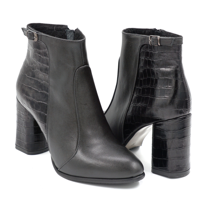 Ghete dama din piele naturala neagra cu varf ascutit si toc mediu gros imbracat de 8 cm 77219-24 [4]