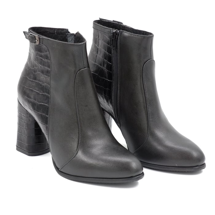 Ghete dama din piele naturala neagra cu varf ascutit si toc mediu gros imbracat de 8 cm 77219-24 [3]