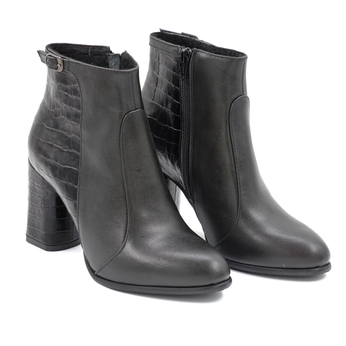 Ghete dama din piele naturala neagra cu varf ascutit si toc mediu gros imbracat de 8 cm 77219-24 [3]
