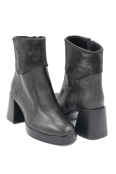 Ghete dama din piele naturala neagra cu varf rotund, platforma 2 cm si toc mic gros de 5 cm 79219-1-24 [4]