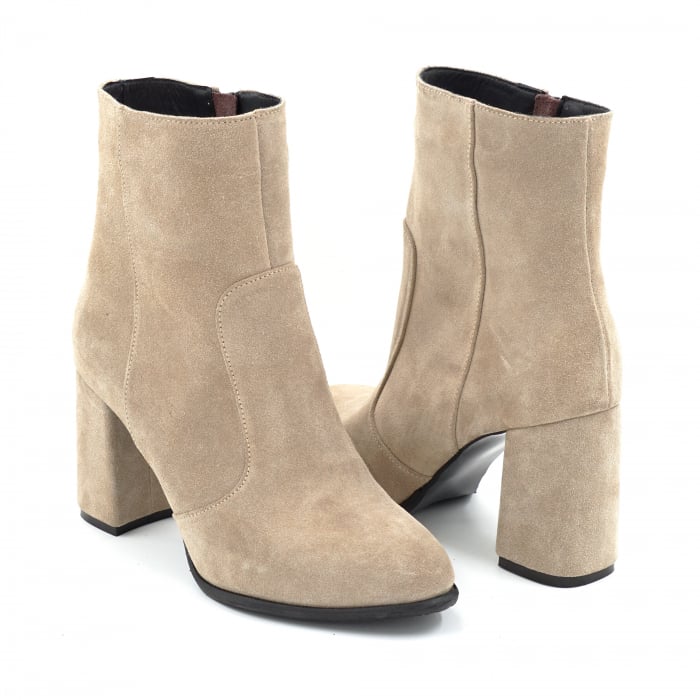 Ghete dama din piele naturala intoarsa bej cappucino cu varf rotund si toc mediu gros imbracat de 8 cm 70224-25 [4]