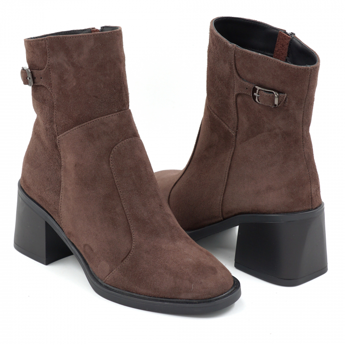 Ghete dama din piele naturala intoarsa maro cu varf rotund si toc mic gros de 6 cm 71525-25 [4]