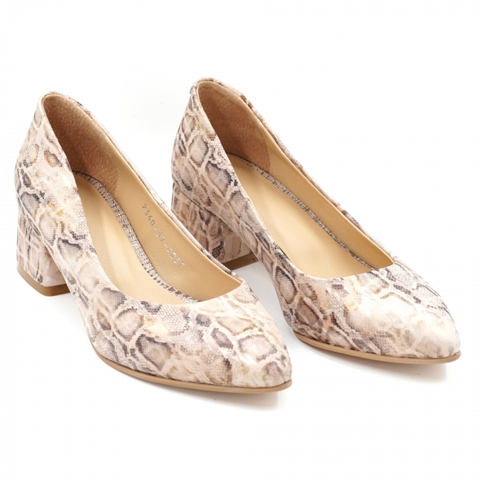 Pantofi dama din piele naturala bej cu imprimeu animal print cu varf ascutit si toc mic gros imbracat 4 cm 4057-24 [3]