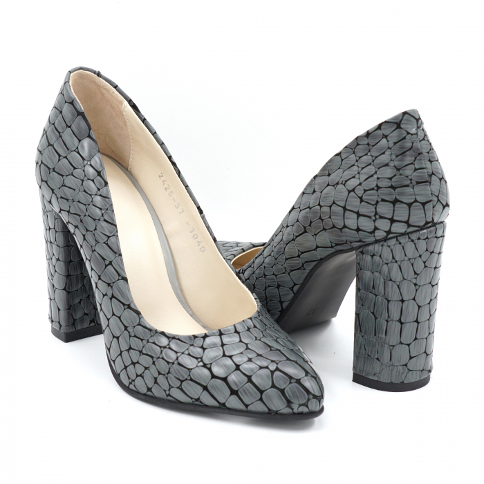 Pantofi dama din piele naturala croco gri 3D cu varf ascutit stileto si toc inalt gros imbracat 9 cm 1040-4-24 [3]