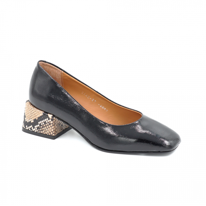 Pantofi dama din piele naturala lacuita neagra si cu imprimeu sarpe maro cu varf patrat si toc mic gros imbracat 4 cm 4069-25 [2]