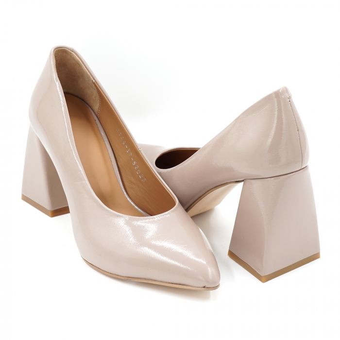 Pantofi dama din piele naturala lacuita bej grej cu varf ascutit stileto si toc mediu gros imbracat 8 cm 52023-1-24 [4]