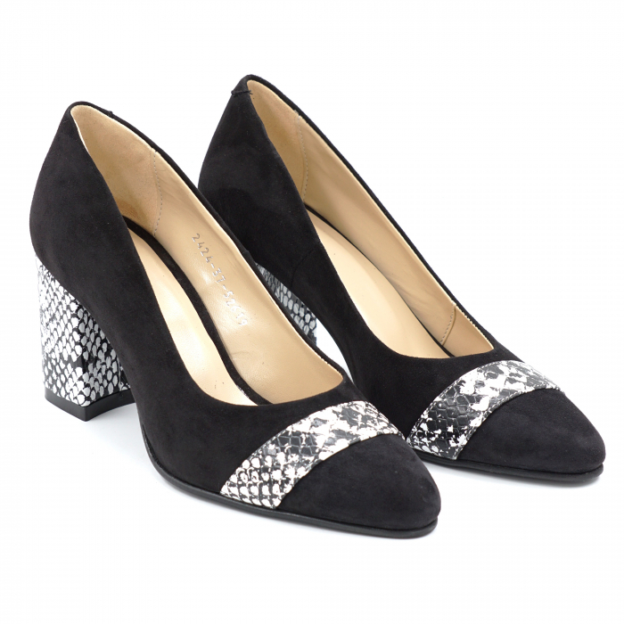 Pantofi dama din piele naturala intoarsa neagra si cu imprimeu sarpe alb cu negru cu varf ascutit si toc mic gros imbracat 6 cm 52619-1-24 [2]
