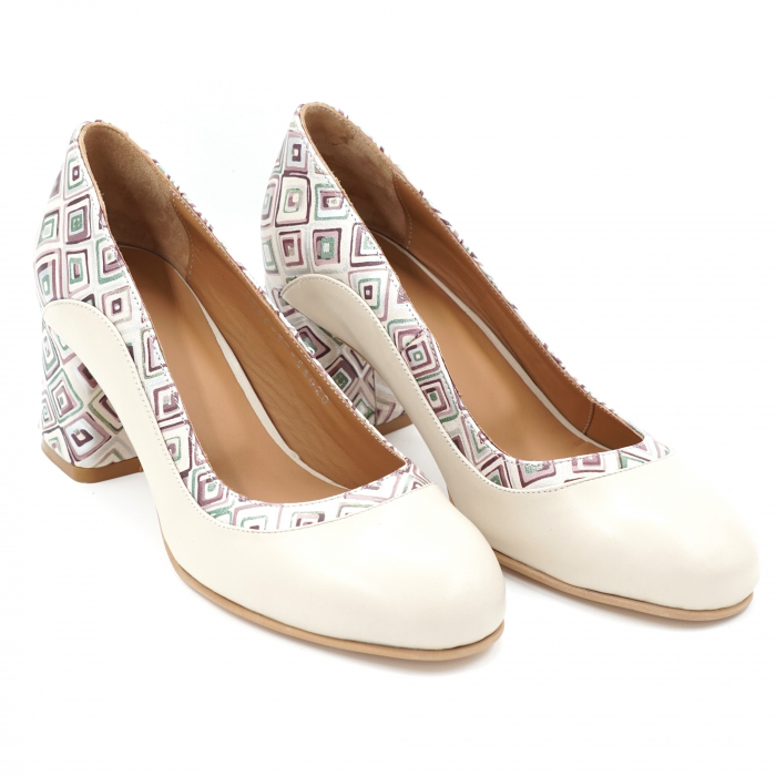 Pantofi dama din piele naturala nude bej si cu imprimeu forme geometrice cu varf rotund si toc mic gros imbracat 6 cm 56020-24 [3]