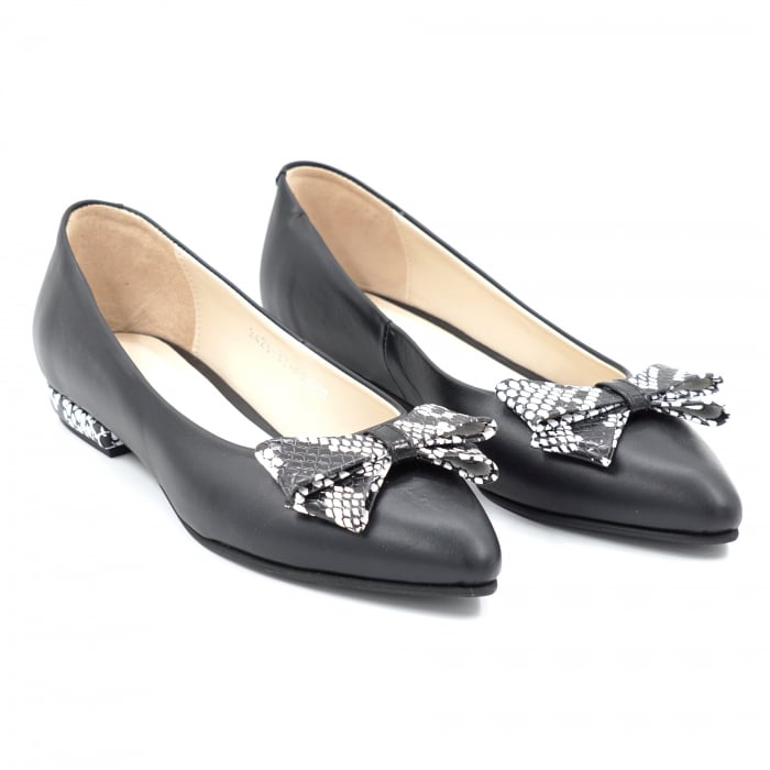 Pantofi dama tip balerini din piele naturala neagra si cu imprimeu sarpe alb negru cu varf ascutit stileto si toc mic gros imbracat 1 cm 62420-4-24 [4]