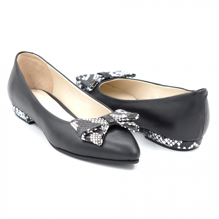 Pantofi dama tip balerini din piele naturala neagra si cu imprimeu sarpe alb negru cu varf ascutit stileto si toc mic gros imbracat 1 cm 62420-4-24 [5]
