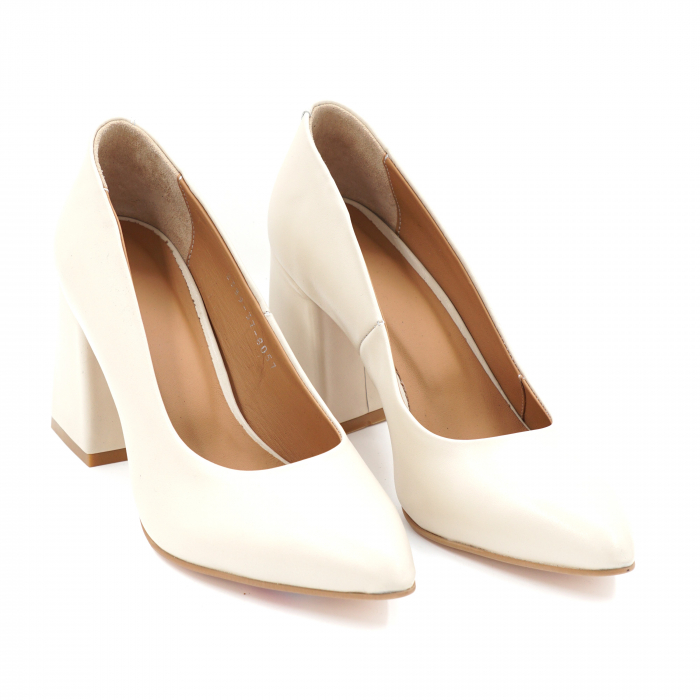 Pantofi dama din piele naturala nude bej cu varf ascutit stileto si toc mediu gros imbracat 8 cm 8057- 24 [3]