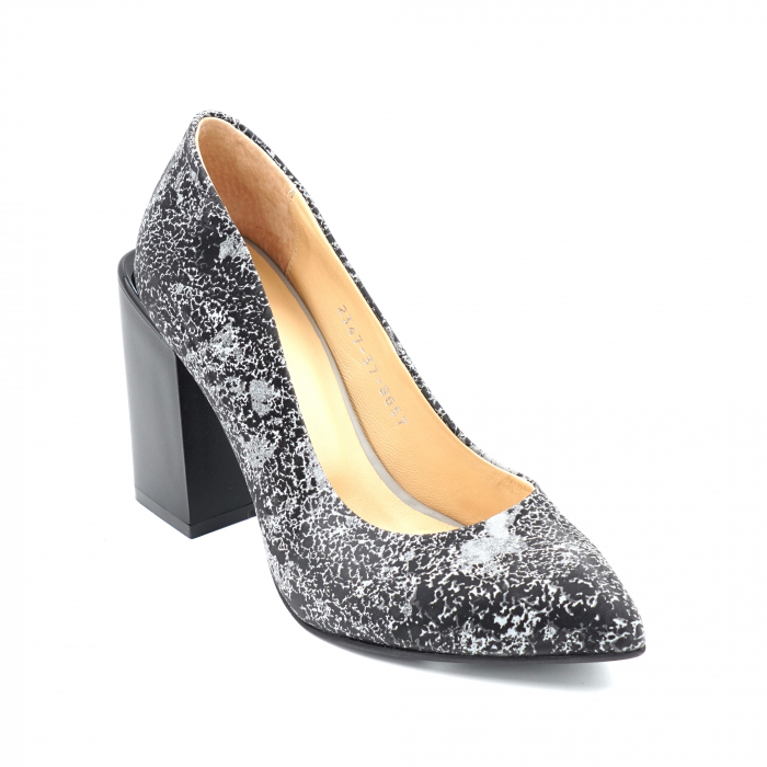Pantofi dama din piele naturala neagra cu imprimeu gri cu varf ascutit stielto si toc inalt gros 9 cm 9557-3-24 [2]