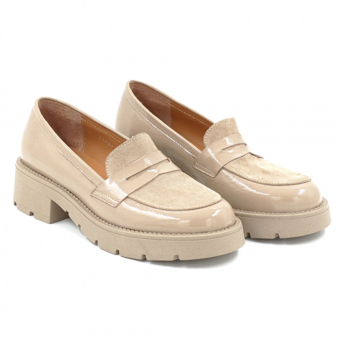 Pantofi dama casual loafers din piele naturala lacuita si intoarsa cappucino cu varf rotund si talpa de 3 cm 50325-25 [3]