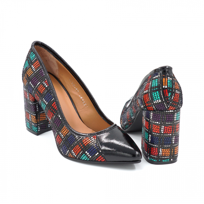 Pantofi dama din piele naturala lacuita neagra si cu imprimeu multicolor cu varf ascutit stiletto si toc mediu gros imbracat 8 cm 51420-1-25 [5]