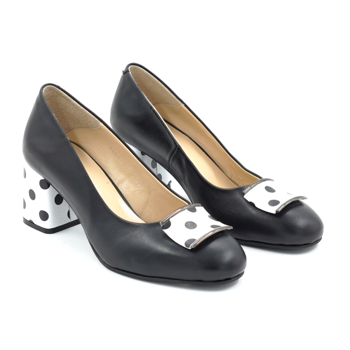 Pantofi dama din piele naturala neagra cu varf rotund si toc mic gros imbracat de 6 cm 51424-26 [2]