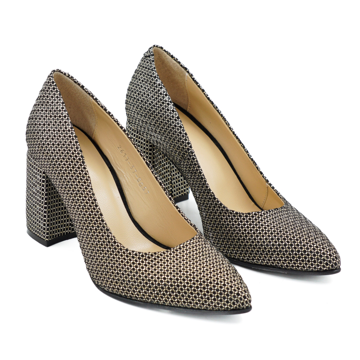 Pantofi dama din piele naturala neagra cu imprimeu auriu, cu varf ascutit stiletto si toc mediu gros imbracat de 8 cm 8057-8-26 [3]