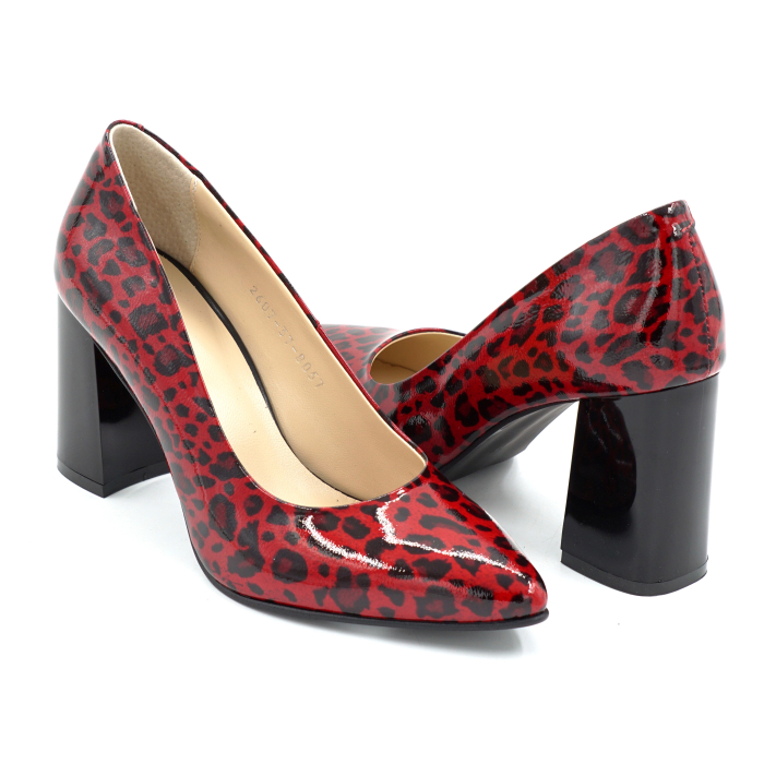 Pantofi dama din piele naturala lacuita rosie cu imprimeu leopard cu cu varf ascutit stiletto si toc mediu gros de 8 cm 8057-1-26 [4]