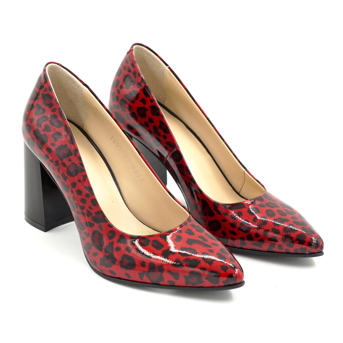 Pantofi dama din piele naturala lacuita rosie cu imprimeu leopard cu cu varf ascutit stiletto si toc mediu gros de 8 cm 8057-2-26 [3]