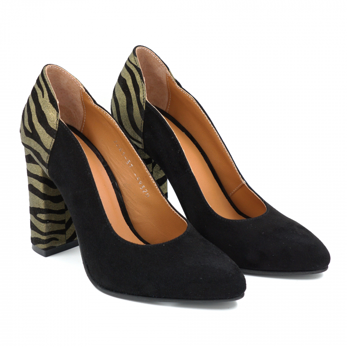 Pantofi dama din piele naturala intoarsa neagra si cu imprimeu zebra negru cu dungi aurii cu varf ascutit si toc inalt gros imbracat de 9 cm 59320-25 [3]