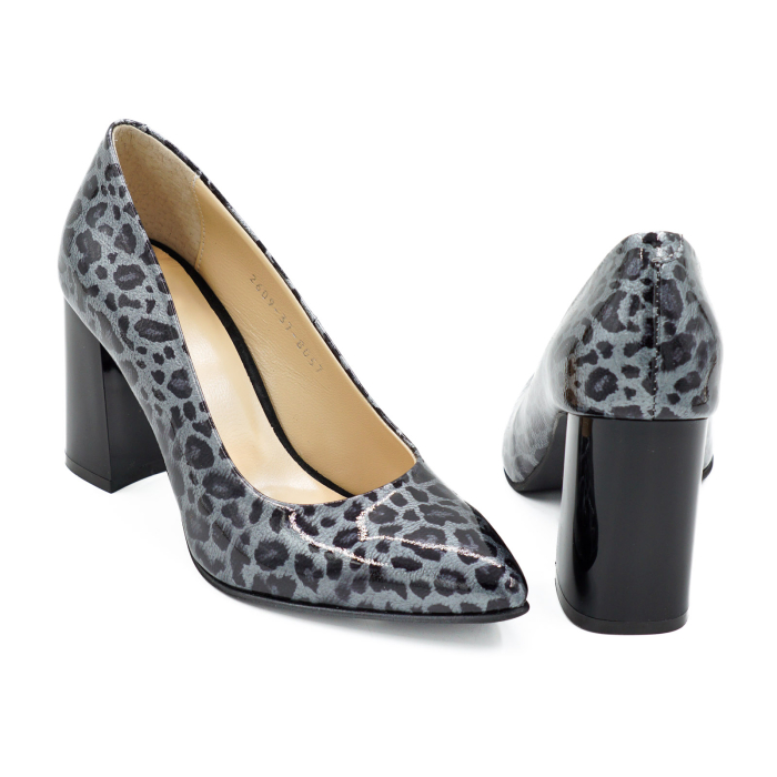 Pantofi dama din piele naturala lacuita gri cu imprimeu leopard cu cu varf ascutit stiletto si toc mediu gros de 8 cm 8057-5-26 [5]