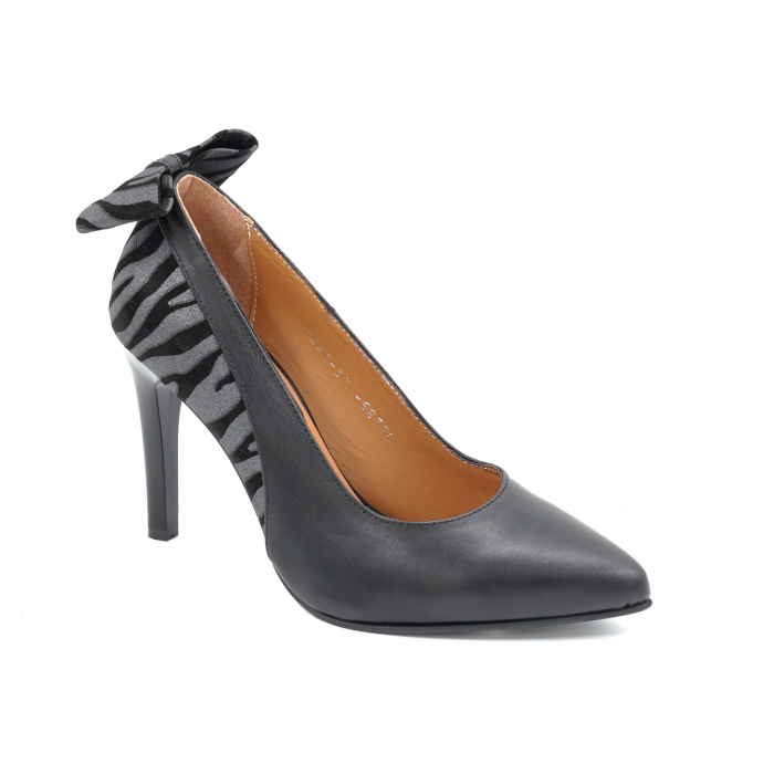 Pantofi dama din piele naturala neagra si cu imprimeu zebra negru cu argintiu cu varf ascutit stiletto si toc inalt subtire de 9 cm 58718-25 [5]