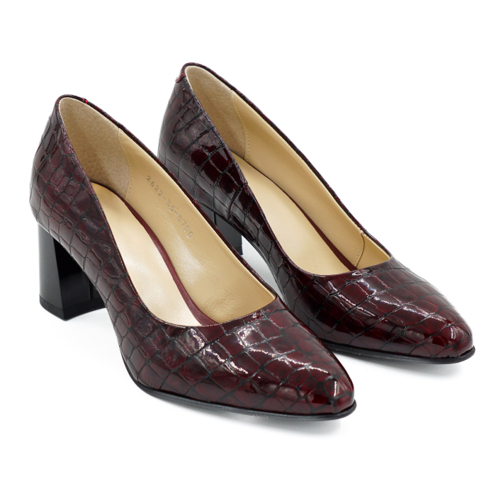 Pantofi dama din piele naturala lacuita croco visiniu, cu varf ascutit si toc mic gros de 6 cm 0700-13-26 [3]
