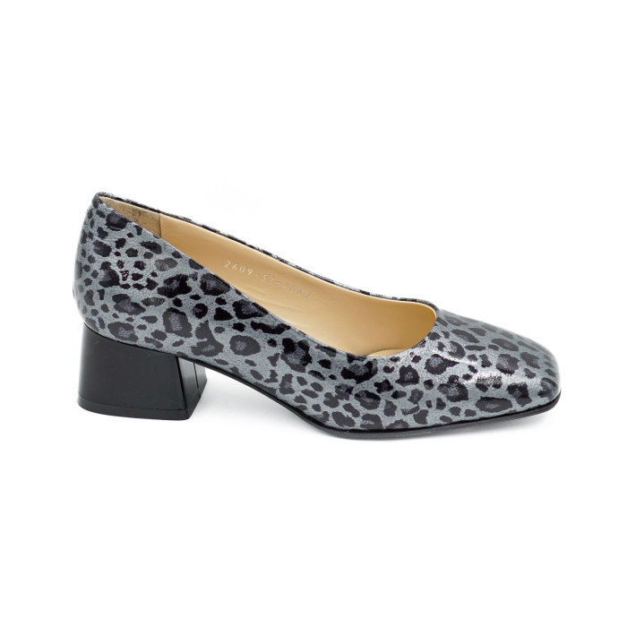 Pantofi dama din piele naturala lacuita gri cu imprimeu leopard, cu varf patrat si toc mic gros de 4 cm 4069-6-26 [6]