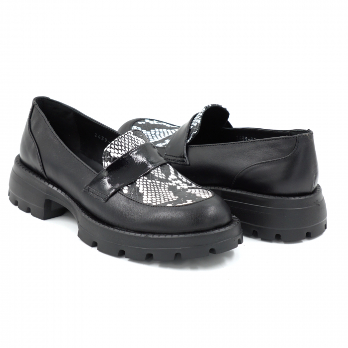 Pantofi dama casual loafers din piele naturala neagra si cu imprimeu sarpe negru cu alb cu varf rotund si talpa de 4 cm 58120-25 [4]