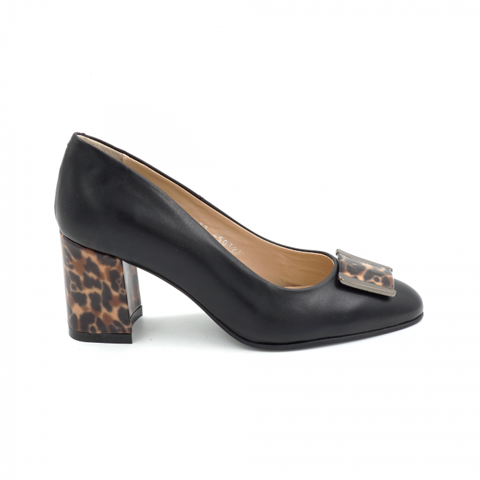 Pantofi dama din piele naturala neagra si lacuita cu imprimeu animal print cu varf ascutit si toc mediu gros imbracat 7 cm 50724-2-25 [5]