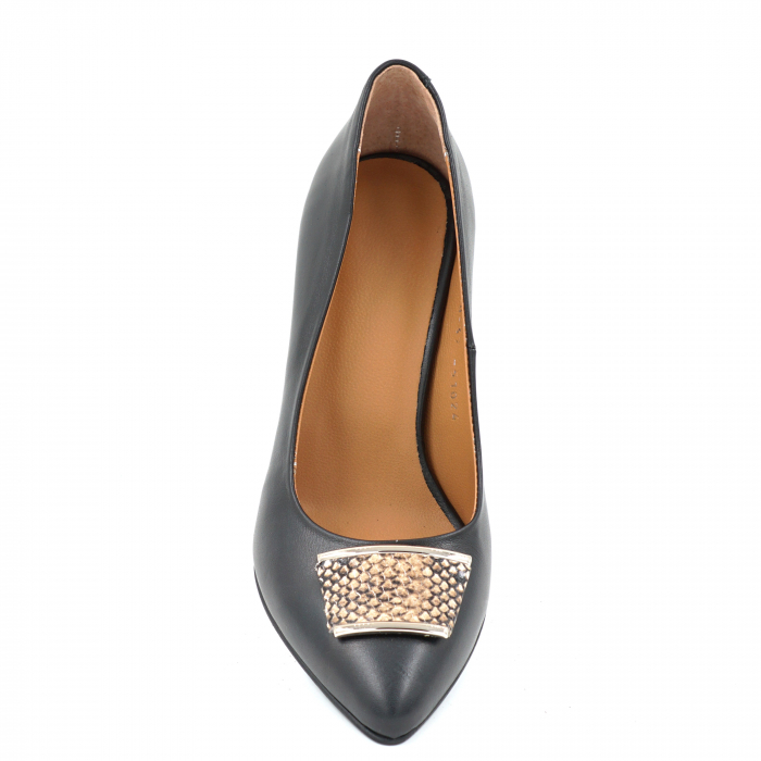Pantofi dama din piele naturala neagra si cu imprimeu sarpe negru cu bej cu varf ascutit stileto si toc mediu gros imbracat de 8 cm 51024-1-25 [6]