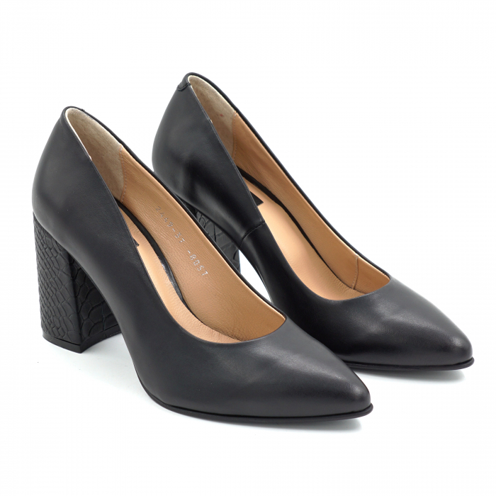 Pantofi dama din piele naturala neagra cu varf ascutit stiletto si toc mediu gros imbracat 8 cm 8057-8-25 [3]