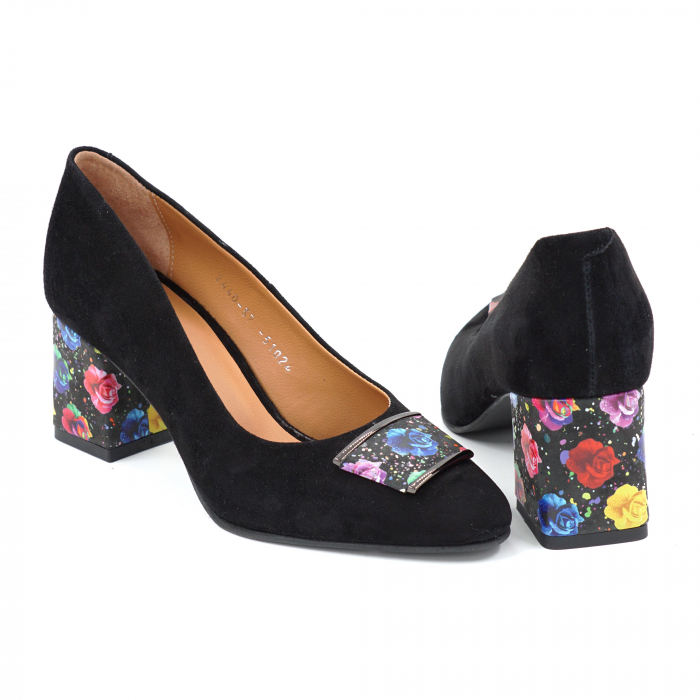 Pantofi dama din piele naturala intoarsa neagra si cu imprimeu floral multicolor cu varf ascutit si toc mic gros imbracat 6 cm 51024-25 [3]