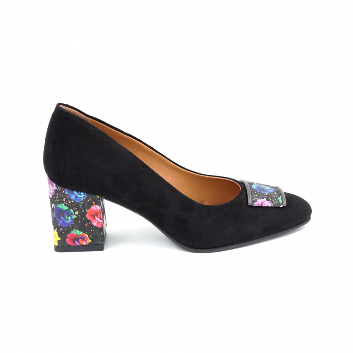 Pantofi dama din piele naturala intoarsa neagra si cu imprimeu floral multicolor cu varf ascutit si toc mic gros imbracat 6 cm 51024-25 [4]