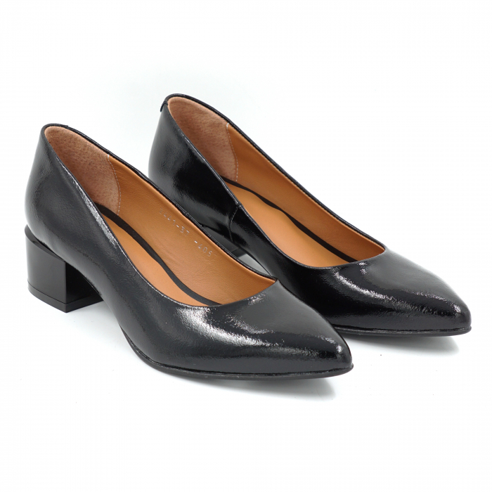 Pantofi dama din piele naturala neagra lacuita cu varf ascutit stileto si toc mic gros 4 cm 4057-1-25 [4]