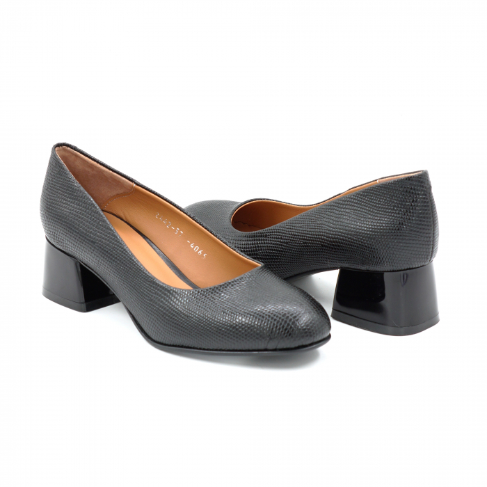 Pantofi dama din piele naturala neagra cu imprimeu cu varf rotund si  toc mic gros 4 cm  4065-25 [4]