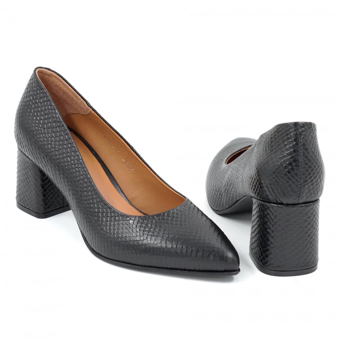 Pantofi dama din piele naturala neagra cu imprimeu sarpe cu varf  varf ascutit stileto si toc mic gros imbracat 6 cm  6057-2-25 [5]