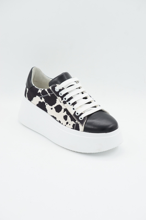 Pantofi dama tip adidas din piele naturala alba cu pete negre, cu varf rotund si talpa inalta 5 cm 63021-26 [2]