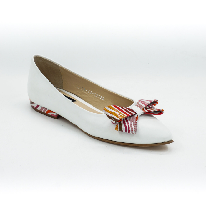 Pantofi dama tip balerini din piele naturala alba si cu imprimeu multicolor, cu varf ascutit stiletto si toc mic imbracat de 1 cm 62420-3-26 [2]