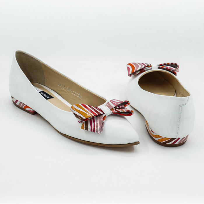 Pantofi dama tip balerini din piele naturala alba si cu imprimeu multicolor, cu varf ascutit stiletto si toc mic imbracat de 1 cm 62420-3-26 [5]