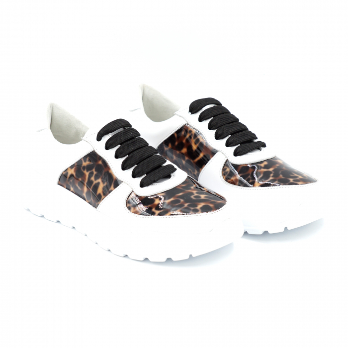 Pantofi dama tip adidas din piele naturala alba si lacuita cu imprimeu animal print cu varf rotund si talpa de 3 cm 63820-25 [3]