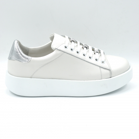 Pantofi dama tip adidas din piele naturala alba si argintie cu varf rotund si talpa 4 cm  63221-24 [1]