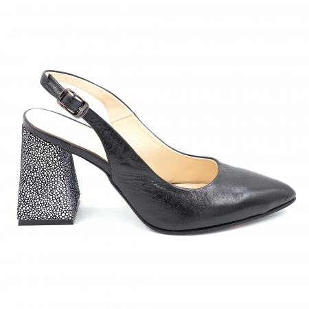 Sandale dama - Sandale dama din piele naturala neagra si cu imprimeu argintiu cu varf ascutit stileto si toc mediu gros imbracat 8 cm 0124-2-24