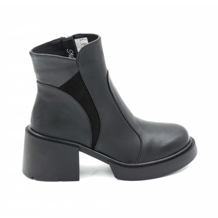 Lichidare stocuri - Ghete dama casual din piele naturala neagra cu varf rotund si toc mic gros 5 cm 70220-3-23