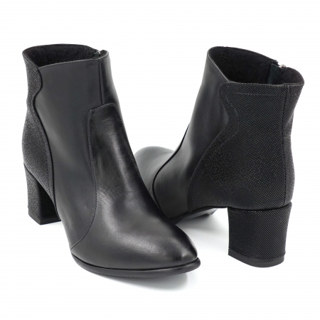 Ghete dama elegante din piele naturala neagra si cu imprimeu cu varf rotund si toc mic gros imbracat 5 cm  70218-23 [4]