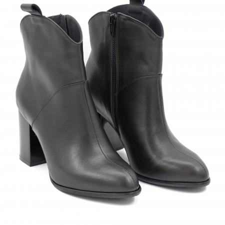 Ghete dama elegante din piele naturala neagra cu varf rotund si toc mediu gros 8 cm  70321-24 [2]